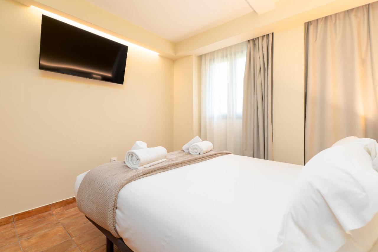 Apartamentos Las Ciencias K Walencja Zewnętrze zdjęcie